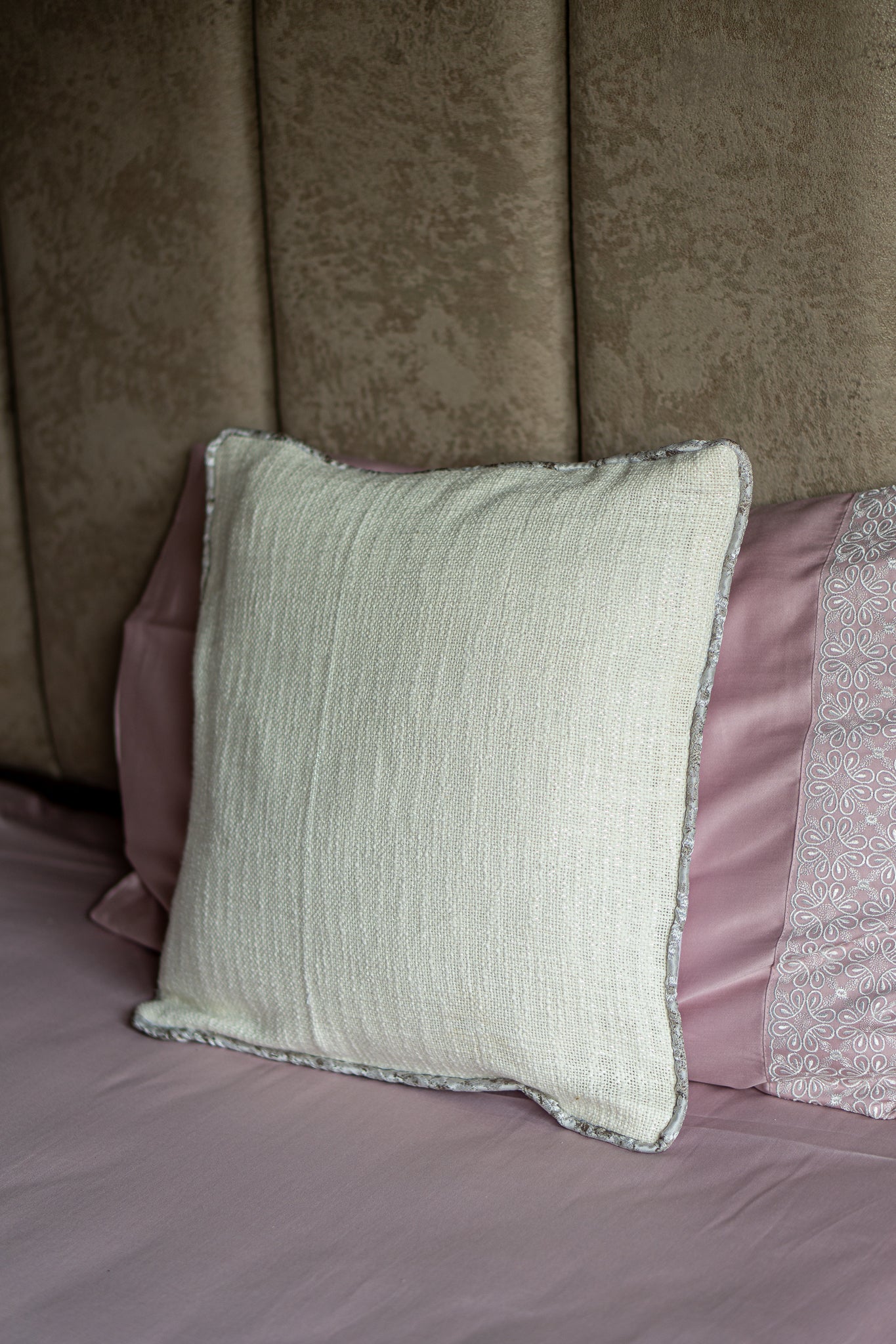 Classic Ivory Linen Cushion Cover