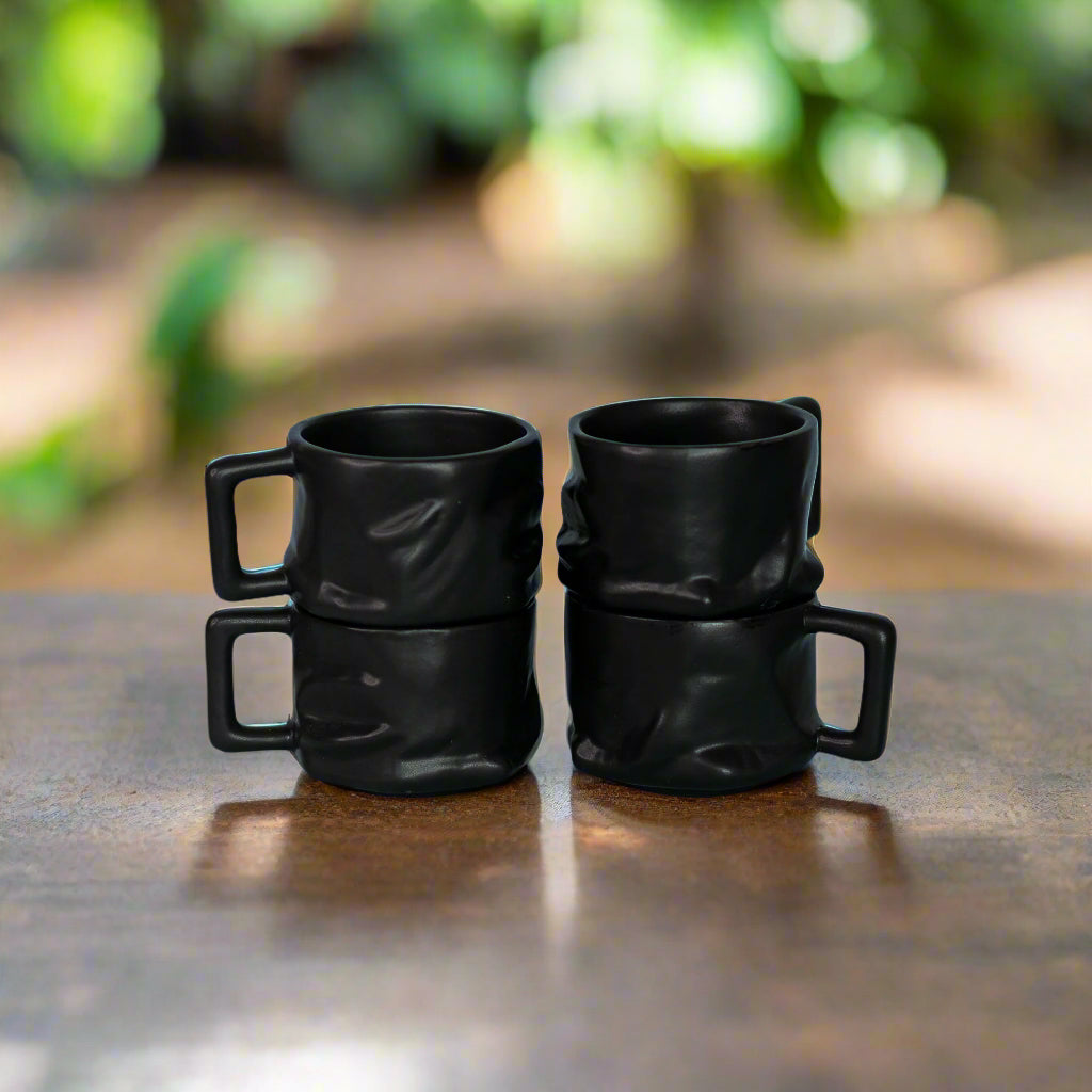 Yunomi Mugs - Boulder - With Handle. Set of 4. Colour: Black.