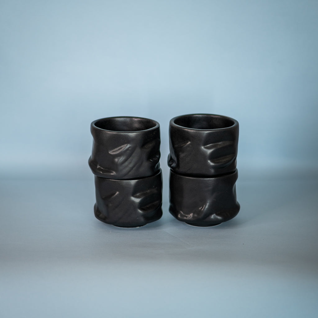 Yunomi Mugs - Boulder - Without Handle. Colour: Black. Set of 4.