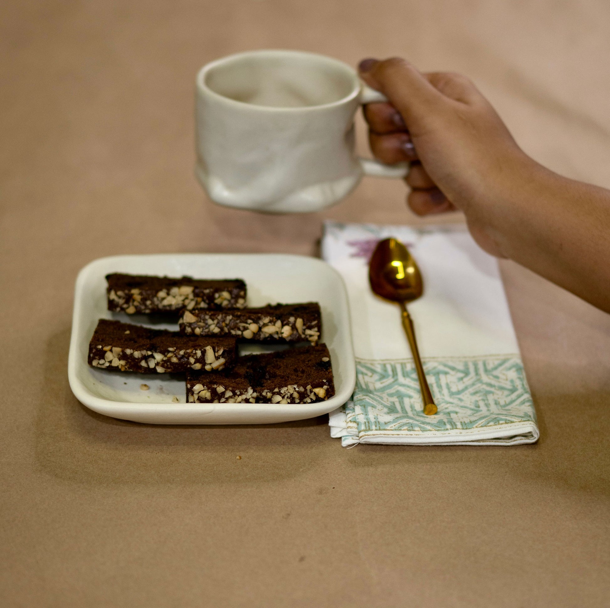 Snow Cookie and Cake Plate