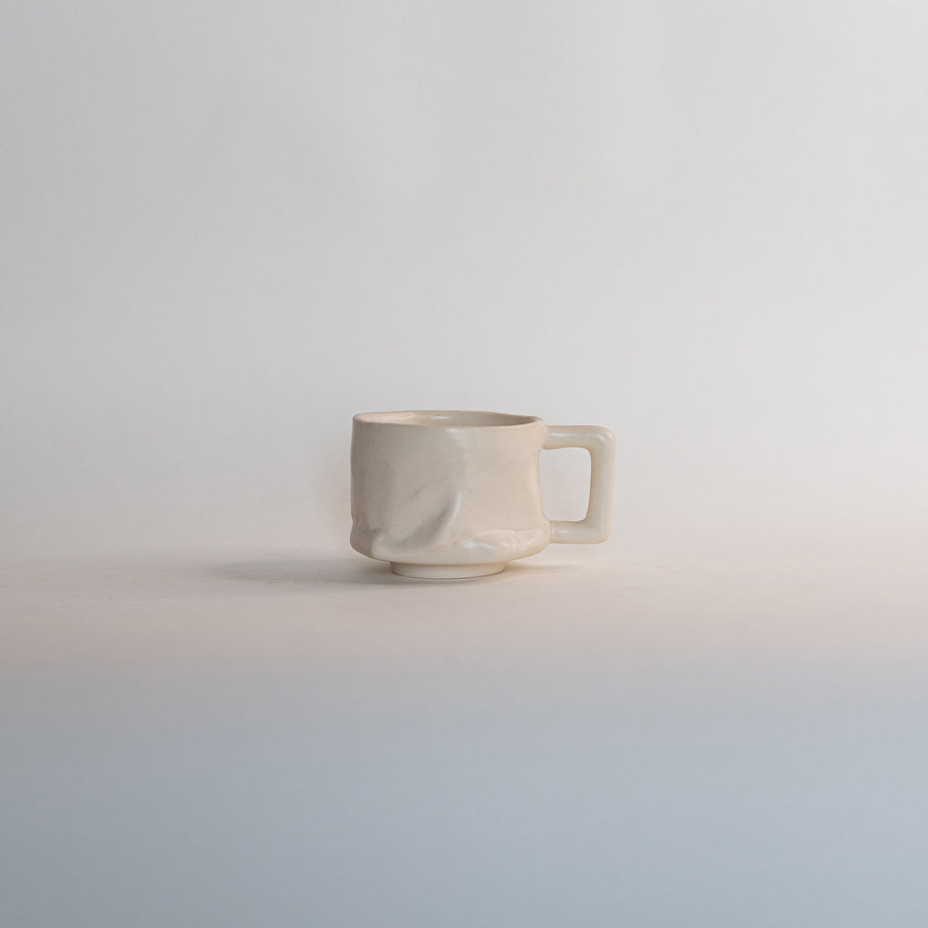 Snow Yunomi (with handle)