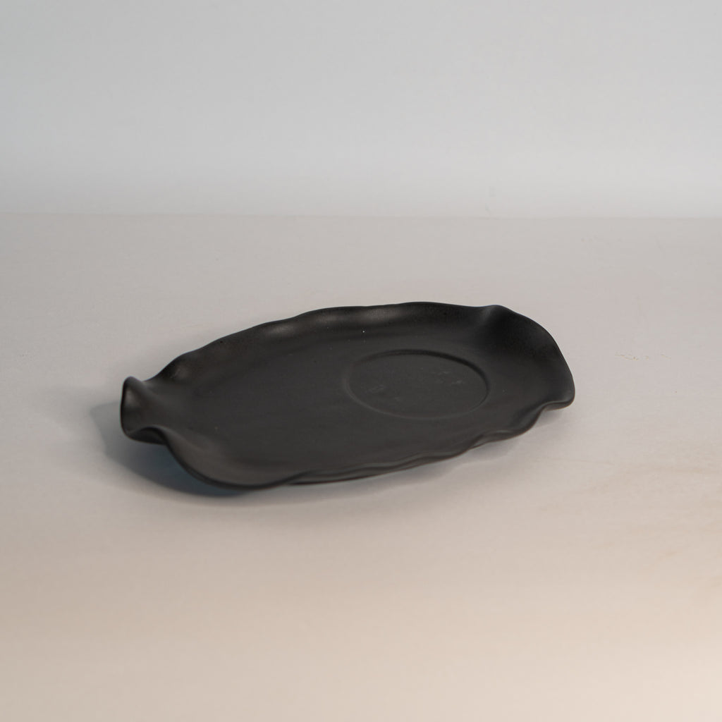 Black Matte Yunomi Platter