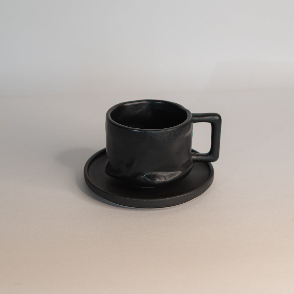 Set of 2 - White & Black Yunomis With Coaster | 300ml (2pcs)