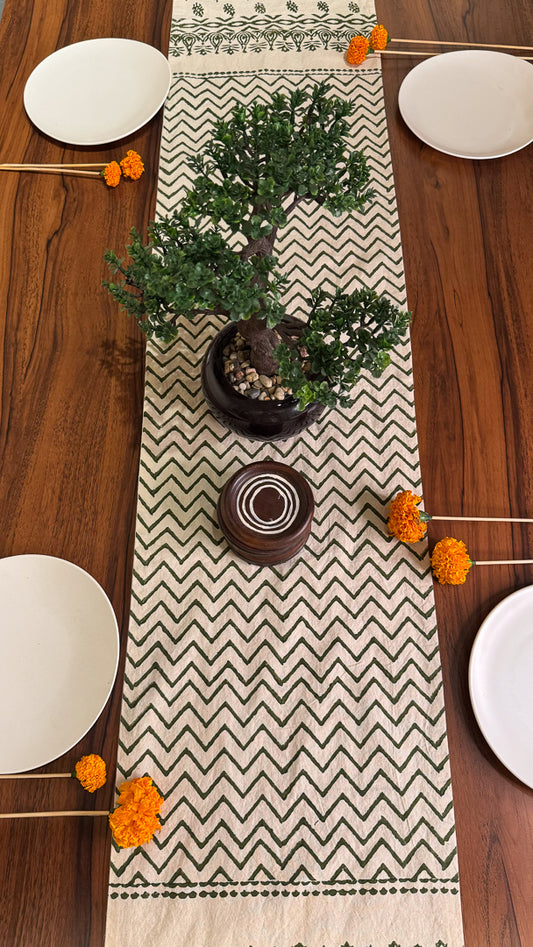 Zig Zag Print Table Runner