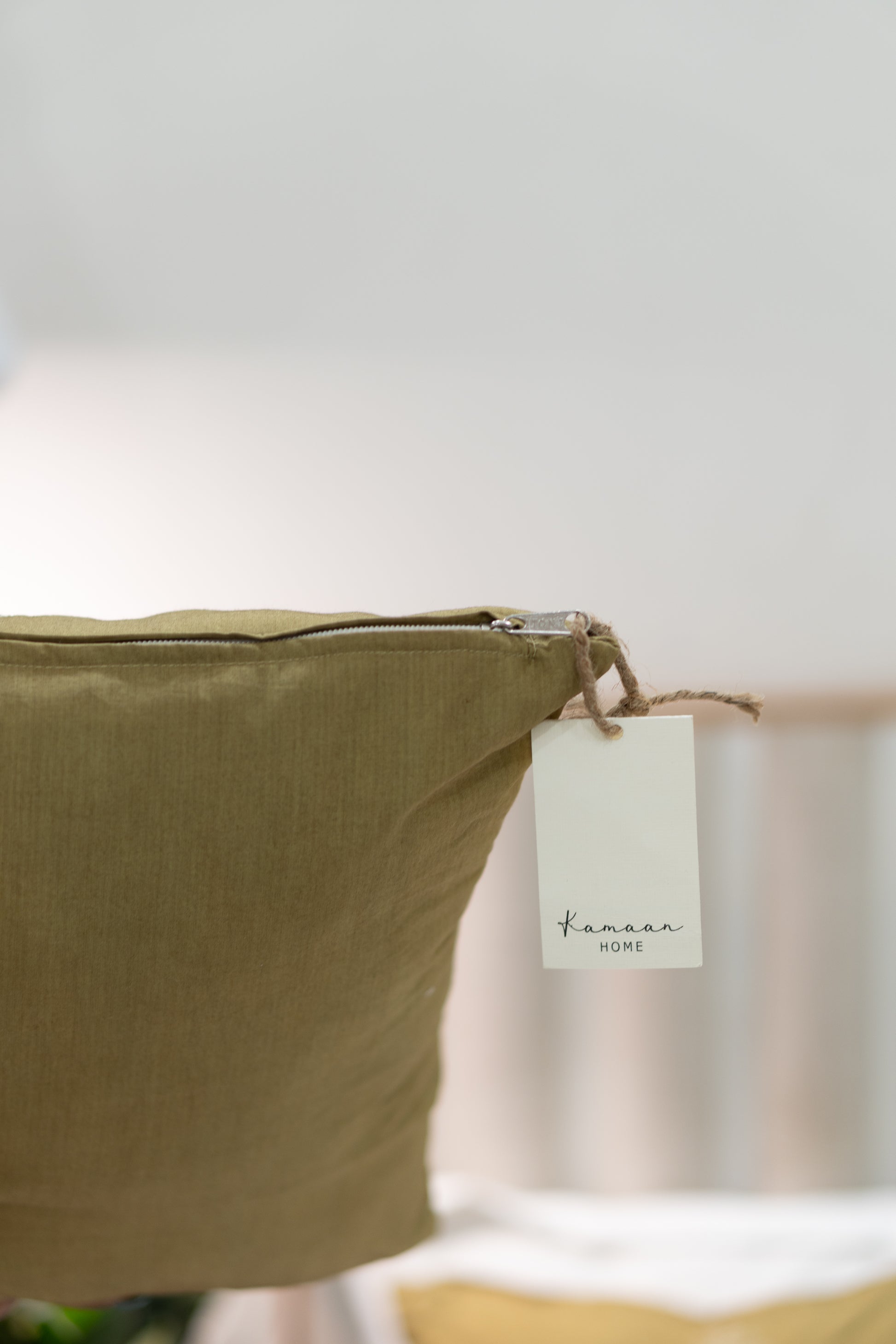 The zip stitching is done in a way to hide the zip. 